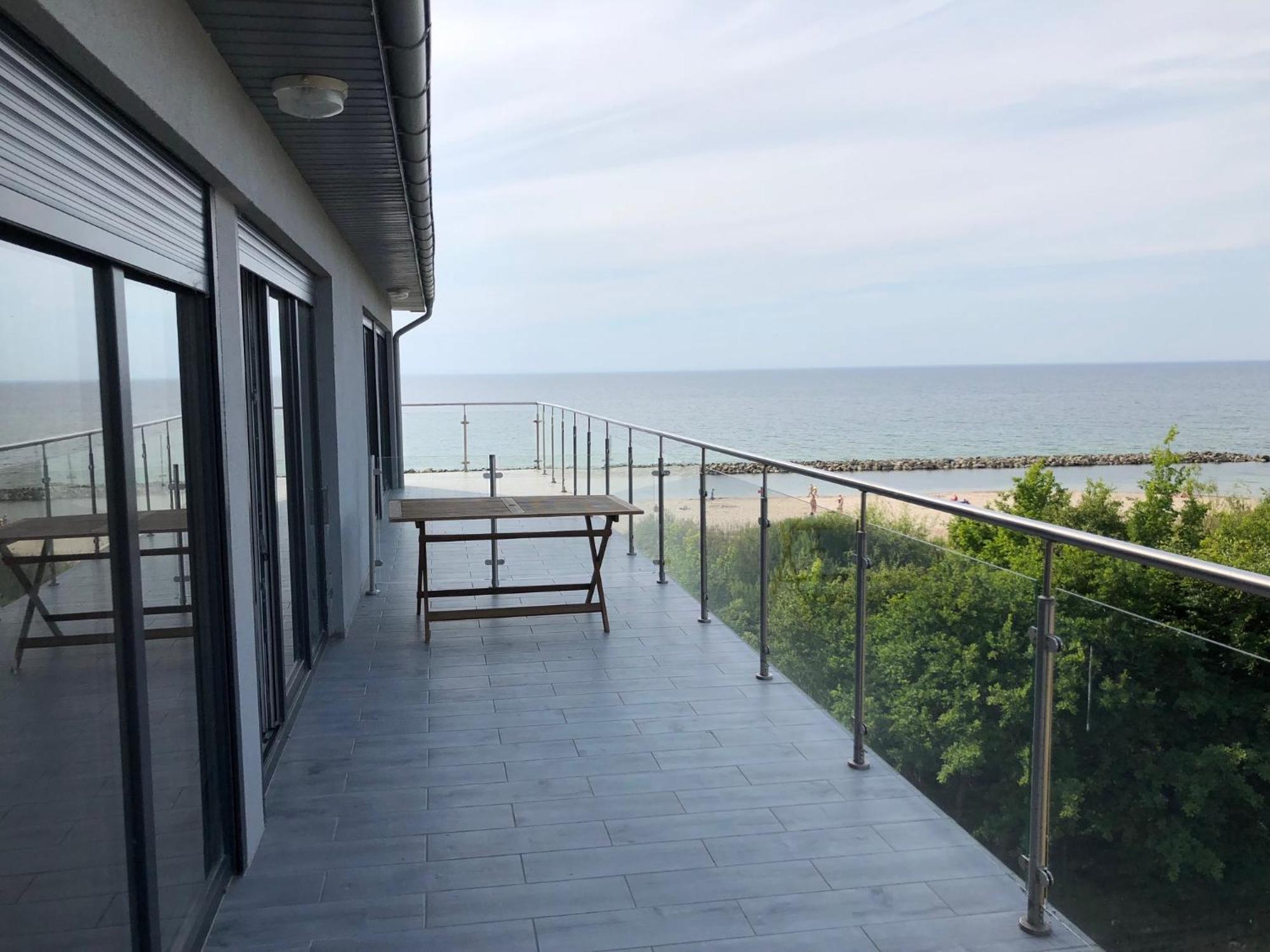 Apartamentowiec Amon Przy Plazy 16 I 19 Darlowo Luaran gambar